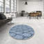 Tapis bleu à motif géométrique-155810218