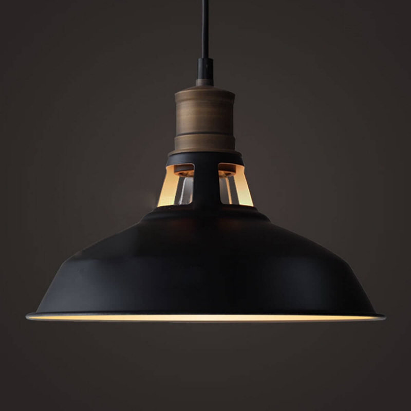 Luminaire suspendu en forme de dôme à 1 lumière Glenover, Noir mat, H 9,84 po x l 15,35 po x P 15,35 po