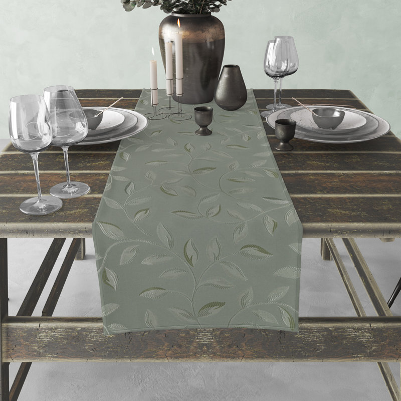 Chemin de table réversible en jacquard Vines 13 x 70 feuilles de thé, L 90 po x L 13 po, Vert