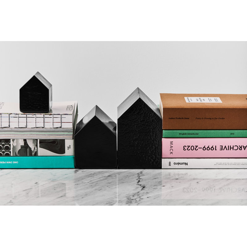 Kosta House, Small, Black