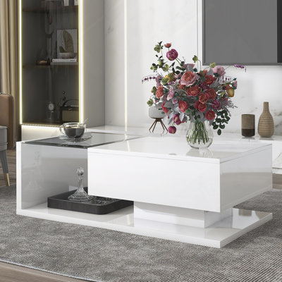 Table basse moderne avec verre trempé