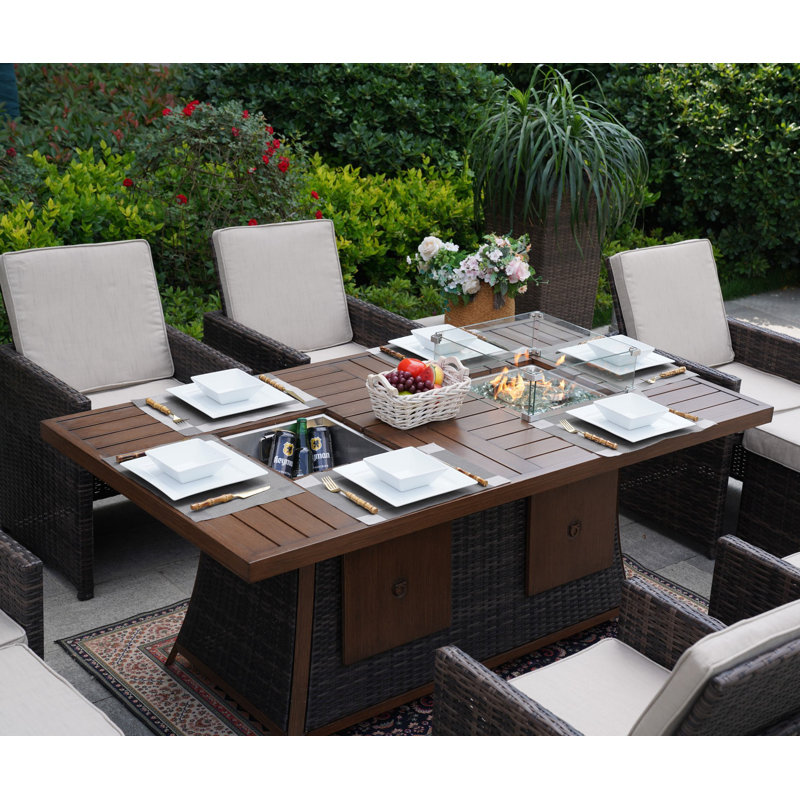 Ensemble repas rectangulaire pour 8 personnes avec coussins