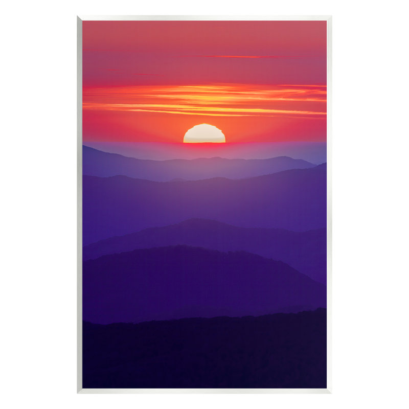 «Red Sunrise Mountain Horizon Floater» par Rick Berk, H 15 po x l 10 po x P 0,5 po, Bois