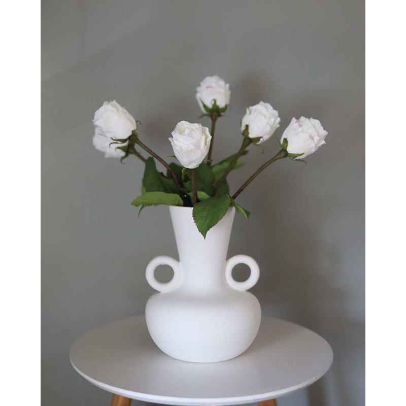 White Dutchess Rose Bud 23"