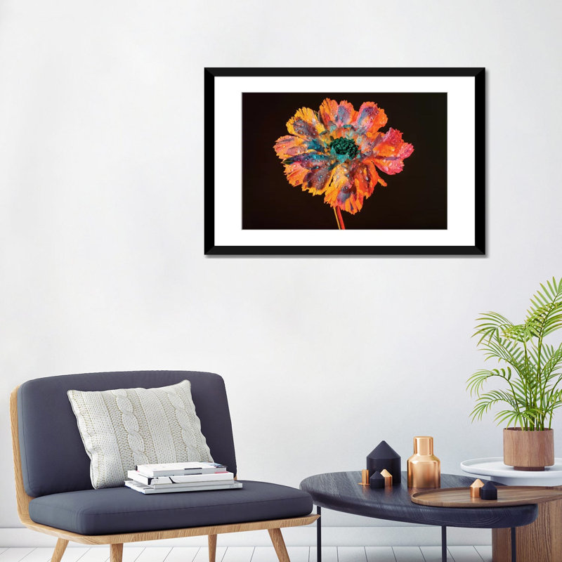 « dewy fleuri » par elena kulikova, impression sur toile tendue, Papier d'art encadré noir, Blanc, H 24 po x l 32 po x P 1 po