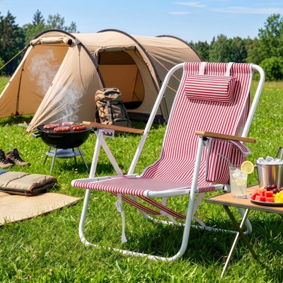 Folding Beach Chair With Wooden Armrest