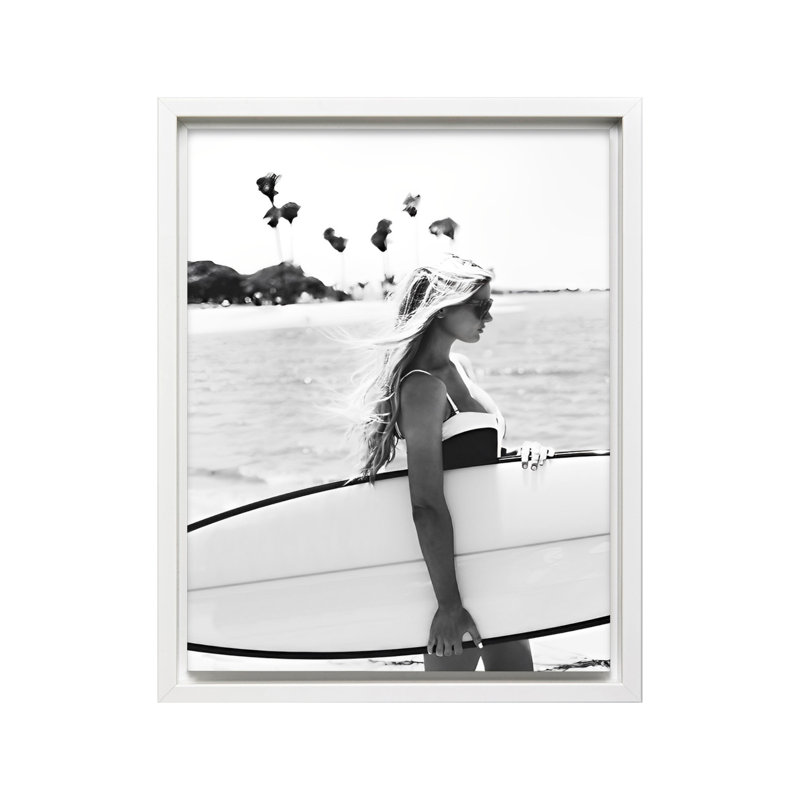 Surfer Girl No3, Affiche, H 11 po x l 14 po, Encadrement brun
