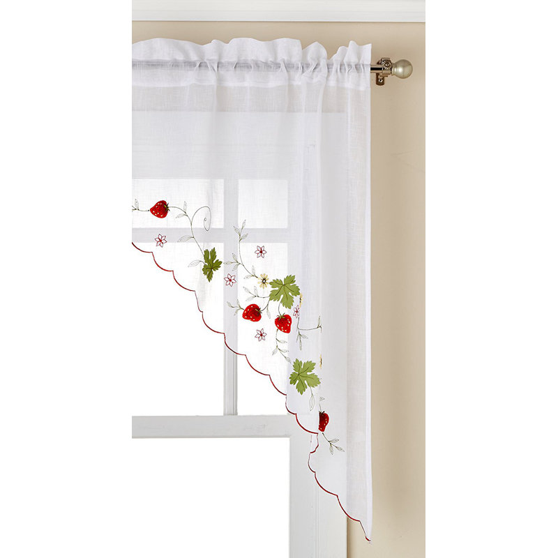 Feston de fenêtre 58 "Strawberry