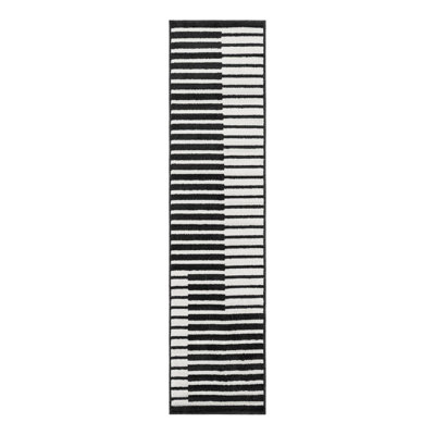 Latitude Run® Namsen Nikolis Rug Black