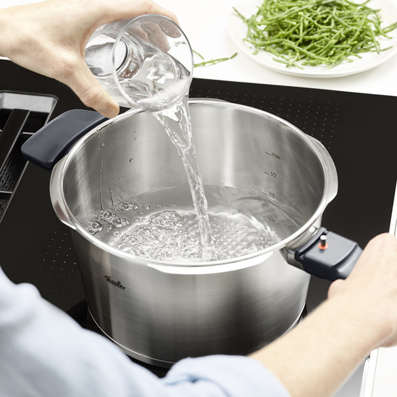 Vitavit Premium Pressure Cooker Set, 3.7 Quart and 6.3 Quart with Glass Lid