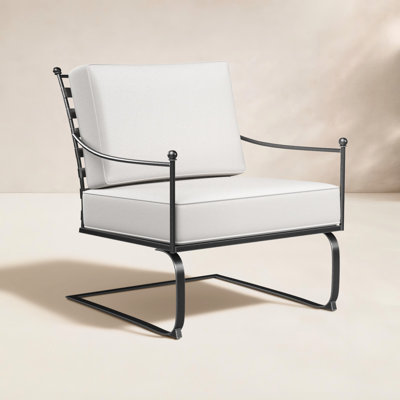 Chaise de patio avec coussins Sunbrella Lucier