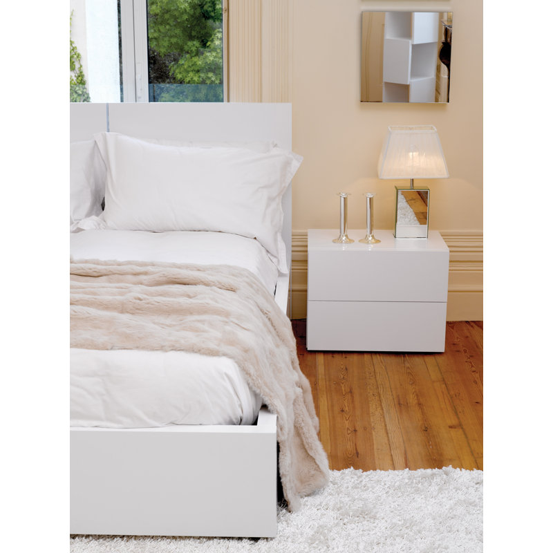 Aurora 24'' W Nightstand, Pure White
