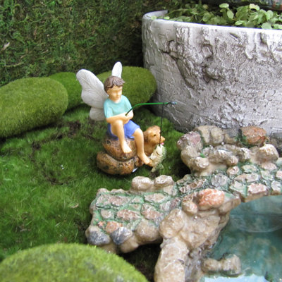 Debi Plastic Fantasy & Sci-Fi Fairy Garden