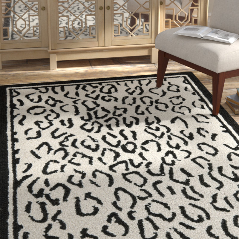 Chelsea White and Black Hand Hooked Wool Animal Print Rug