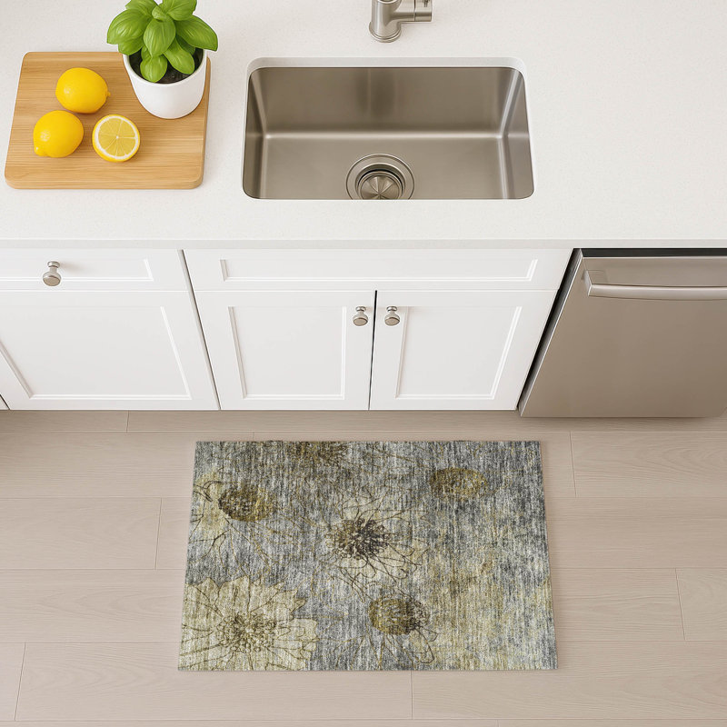 Machine Washable Indoor/Outdoor Leavittsburg ACN2235 Floral Rug, Rectangle 1'8" x 2'6"