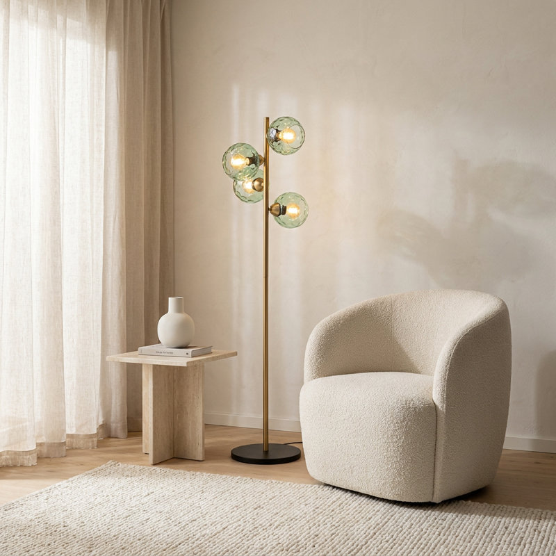 Lampe sur pied Sylvan à 4 lumières avec globe en verre doré