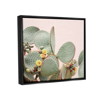 «Union Rustic Cactus Flowers on Pink Floater», art mural sur toile par Sissi et Seb