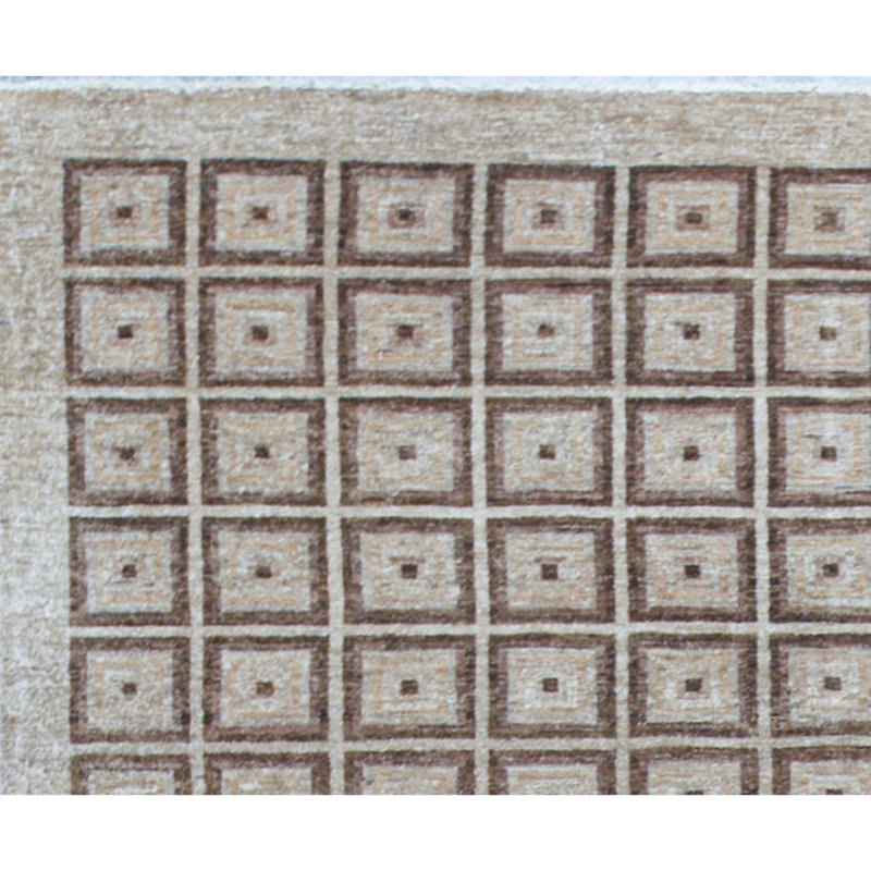 Hand-Knotted High-Quality Ivory Area Rug