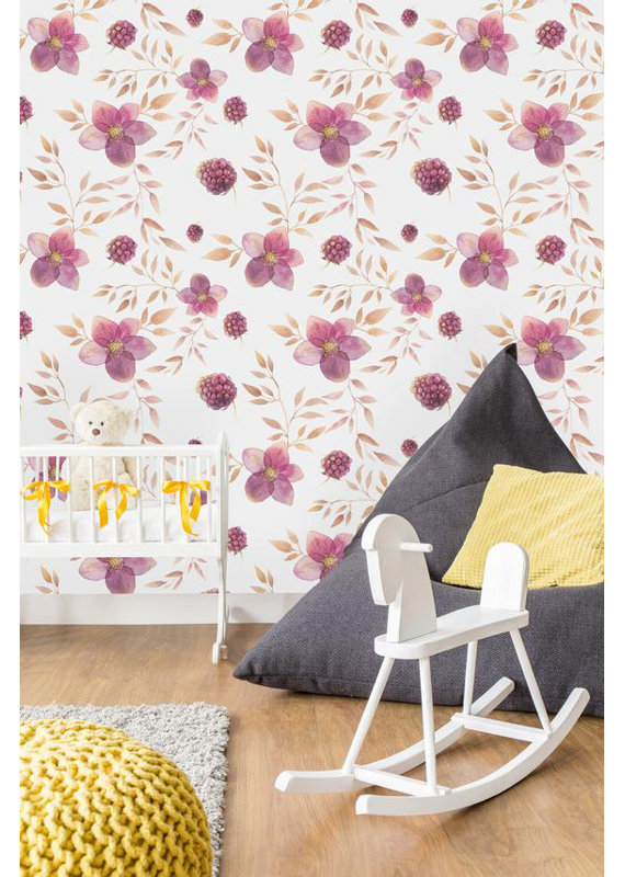Baney Peel & Stick Floral Roll, 4.17' L x 25" W