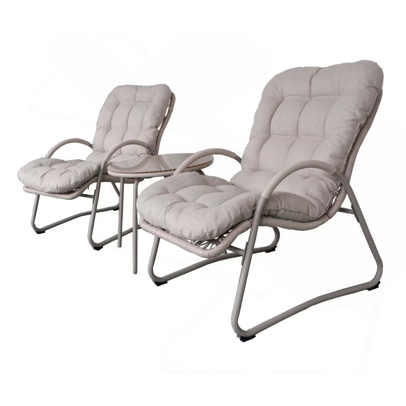 Chaise longue d'extérieur ergonomique en fer