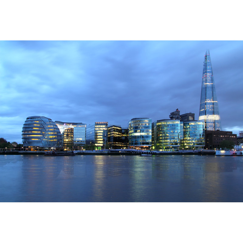 New London City Hall by Pkruger - Wrapped Canvas Print, 30cm H x 46cm W