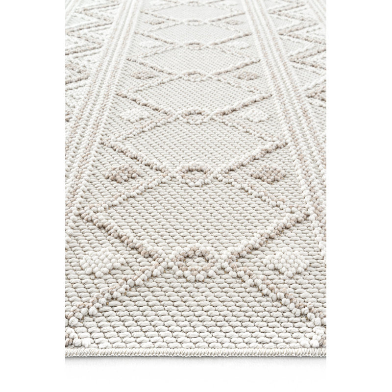 Afet Machine Made Indoor / Outdoor Area Rug, Rectangle 6'7" x 9'6"
