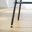 Ensemble de table de bar ronde et tabouret avec tablette, tabouret rembourré avec dossier, brun rustique