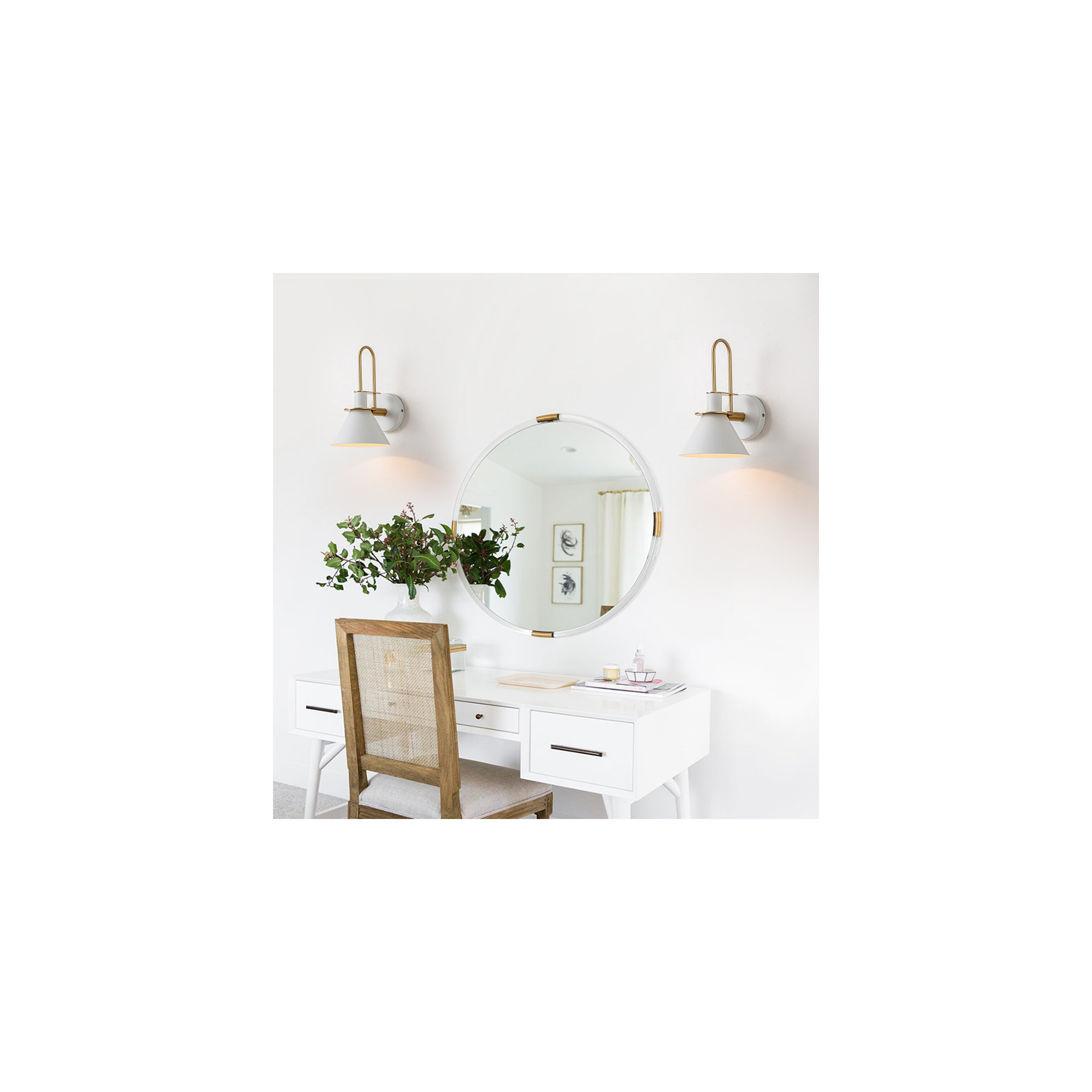 Jacoline 1-Light Dimmable Iron Armed Sconce , White