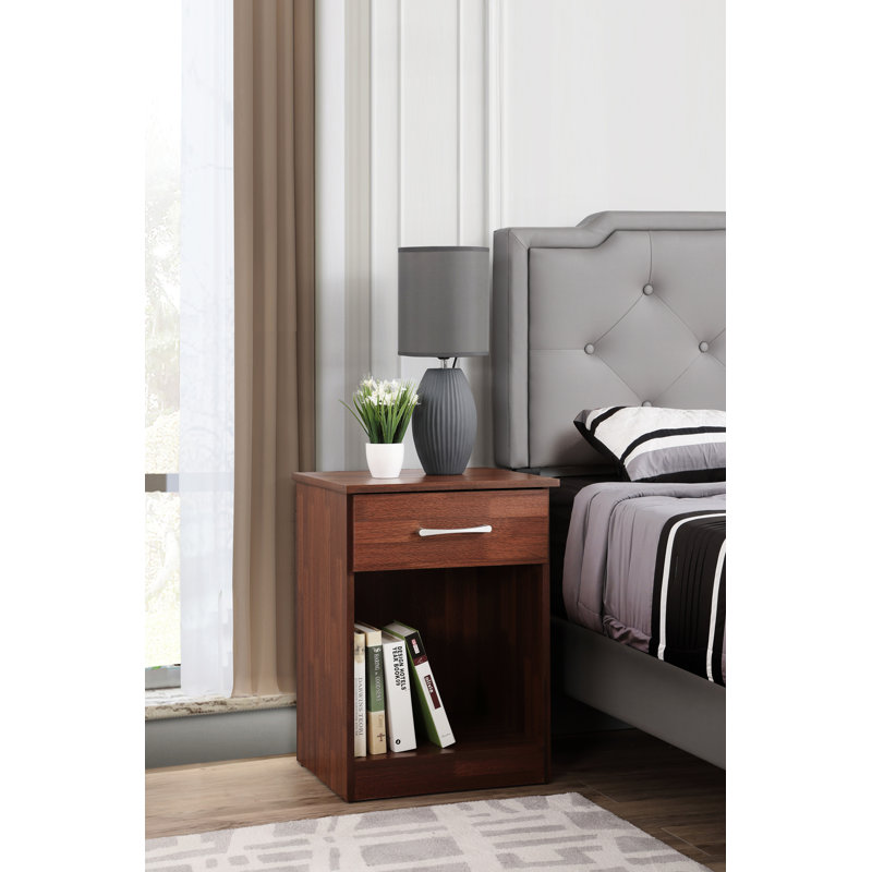Table de chevet Harrel pour espaces décontractés, Cerisier