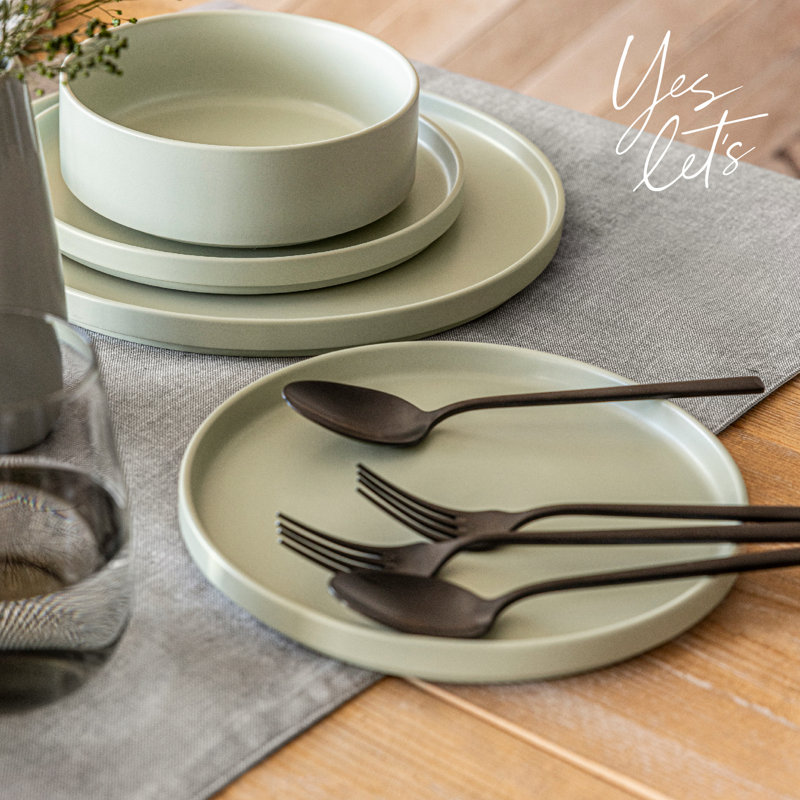 Gray Chambray Cotton Table Runner, 18" x 108"