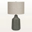 Lampe de table Andi avec béton beige et abat-jour beige, H 23,88 po x l 13,72 po x P 13,84 po