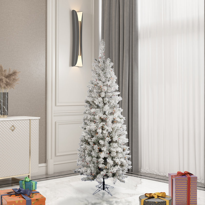 5.5' Lighted Christmas Tree