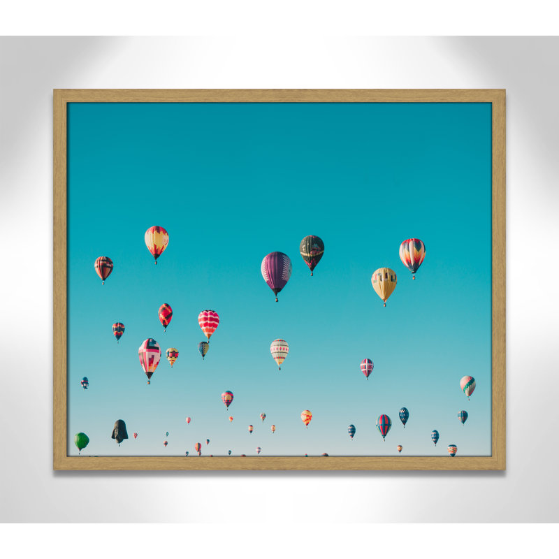 Estampe « Sky Symphony » d'Ian Dooley, H 21,5 po x l 25,5 po x P 0,75 po, Cadre naturel mince, Pas de tapis