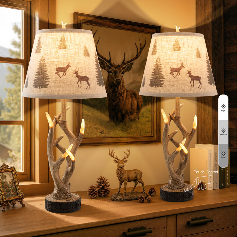 26" Antler Table Lamp with 4 Lighted Tips