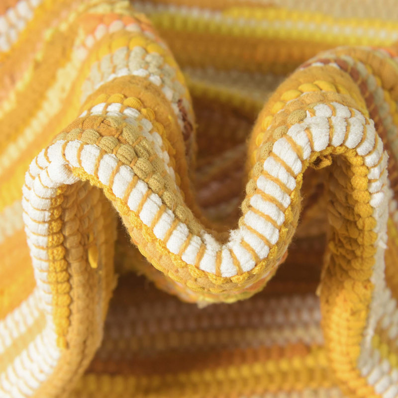 Tapis géométrique en coton tissé à la main Pritchard, Jaune, Rectangle 2 pi 2 po x 3 pi