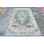 Authentique tapis turc rétro au design traditionnel parfait pour la décoration intérieure et le style intérieur