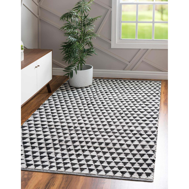 Delannie Geometric Indoor Rug, Rectangle 8' x 11'