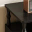 Meuble d'appoint moderne en bois massif et composite brun noyer et noir