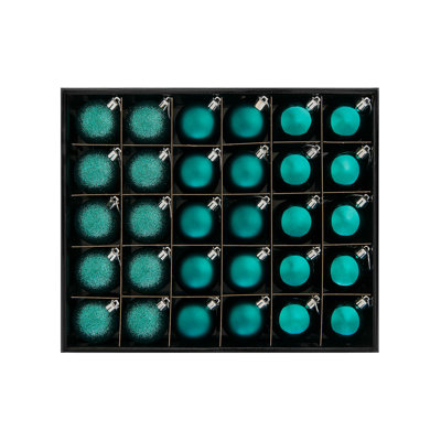 6.99cm Solid Colour Plastic / Acrylic Bauble