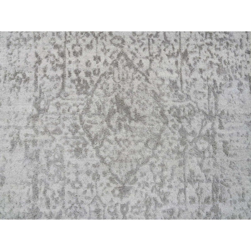 Tapis de couloir gris en laine et en soie noué à la main 2 pi 7 po x 20 pi 4EF47CC48F4A446DA5803BC3A2027F3E