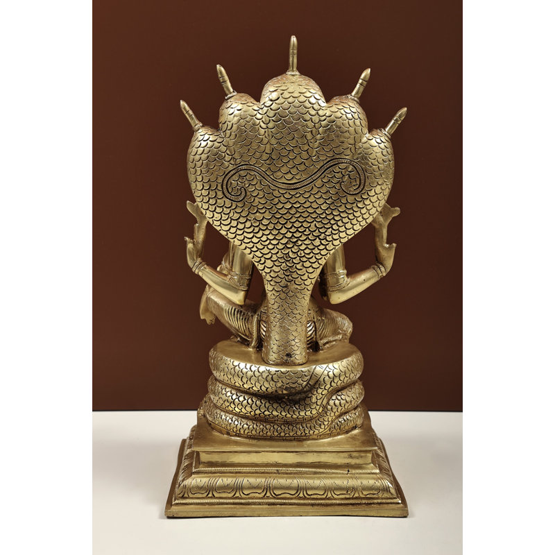 Vishnu de laiton, assis sur Sheshanaga, Or