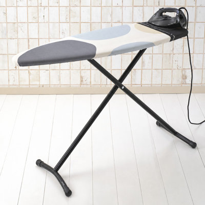 Brabantia Size D XL Ironing Board with Heat Resistant Parking Zone