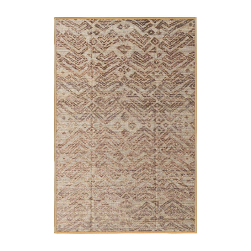Amilyah Geometric Indoor Rug, Rectangle 2' x 4'