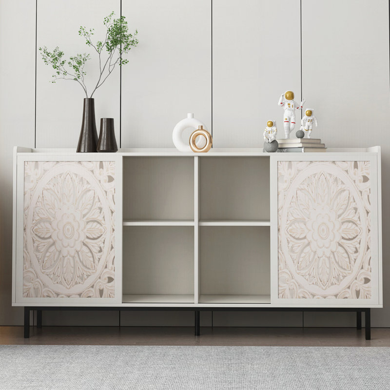 Buffet moderne de rangement pour le salon