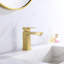 Robinet de lavabo de salle de bain carré-63626993
