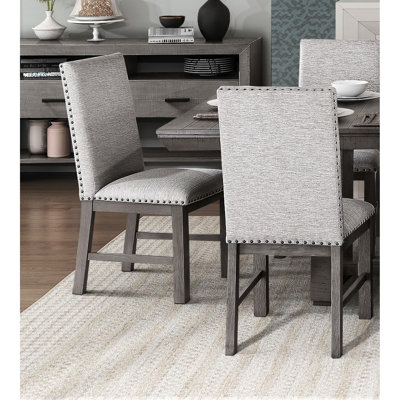 Siège et dossier en tissu beige 2 pièces, structure en bois gris, garniture cloutée, style rustique, profondeur de l'ensemble de 40,75 po, de 2 chaises, largeur de 19,5 po, poids de 40,5 lb