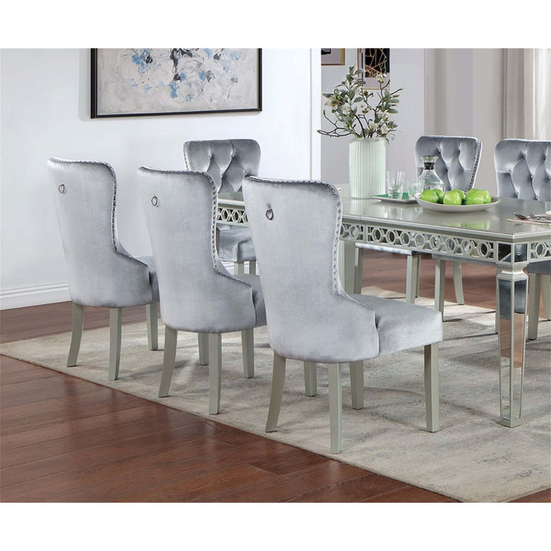 Set of Four Upholstered Dining Chairs with Curved Backrest, Ideal for Mid - Century Modern Dining Rooms and Multi - functional Use