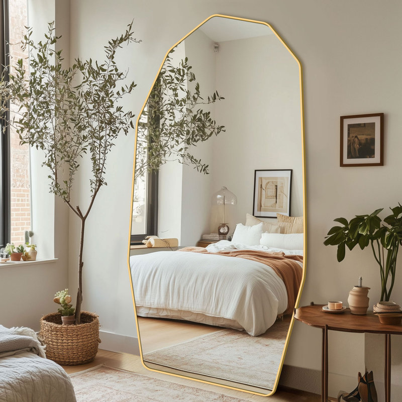 Chic Diamond Floor Mirror, 76" x 34", Gold