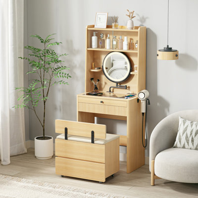 Petit bureau de meuble-lavabo avec miroir pivotant à 360 ° à DEL et bras extensible, tiroirs de rangement et tabouret caché, station de charge, plateau en verre et finition chêne, meuble-lavabo moderne pour la chambre à coucher