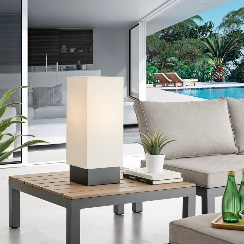 23'' Battery Powered Integrated LED Outdoor Table Lamp
